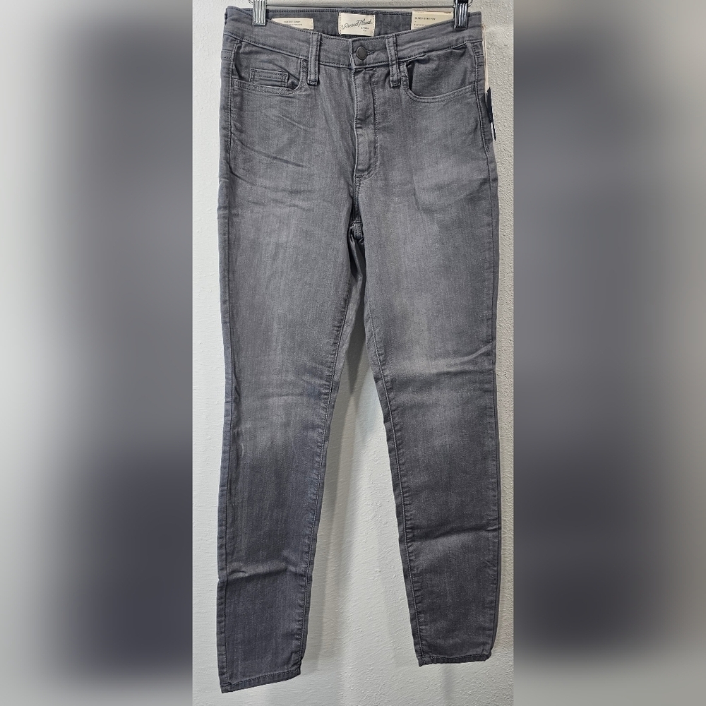 Universal Thread Women's High Rise Super Stretch Skinny Gray Jeans Size 4R NWT